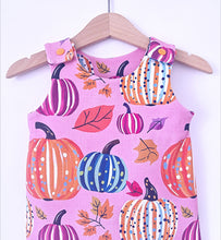 Load image into Gallery viewer, Pink Pumpkins