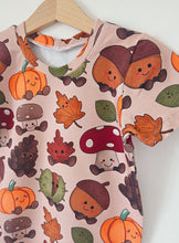 Load image into Gallery viewer, Happy Autumn
